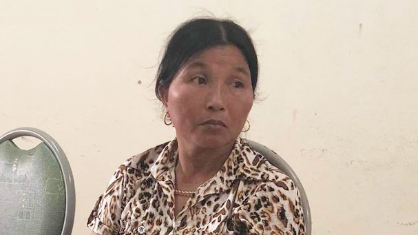 vo thue nguoi danh chong trong thuong vi co "vo be", con rieng hinh 1
