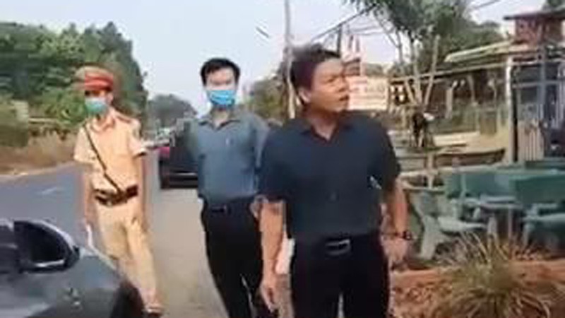 kiem diem pho chu tich huyen chong doi do than nhiet tai chot kiem dich hinh 1