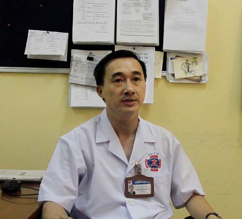 chan dung tan thu truong bo y te tran van thuan hinh 6