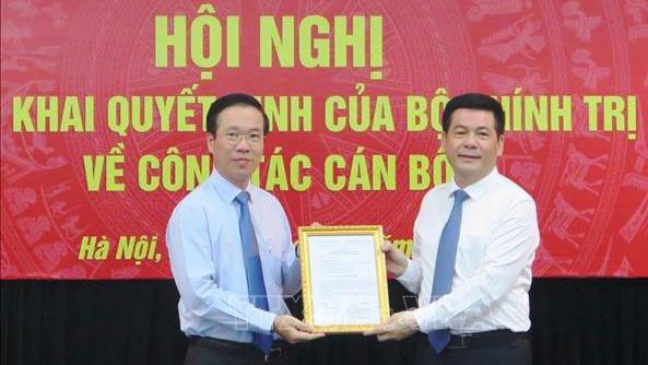 ong nguyen hong dien giu chuc pho truong ban tuyen giao trung uong hinh 1