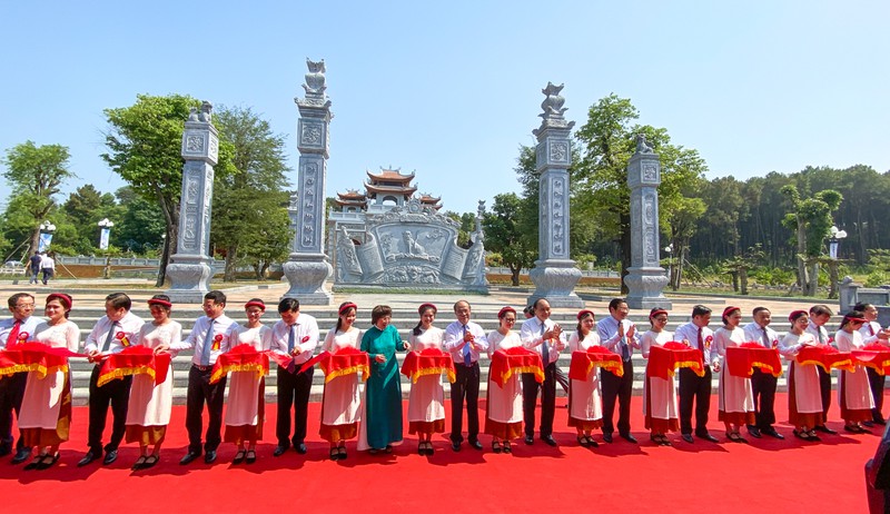 tthu tuong du le khanh thanh den tho gia tien chu tich ho chi minh hinh 2