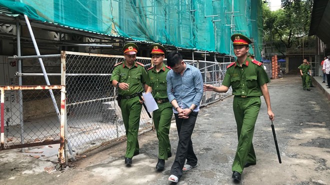 linh an 7 nam tu vi doa dot chu quan ca phe hinh 1
