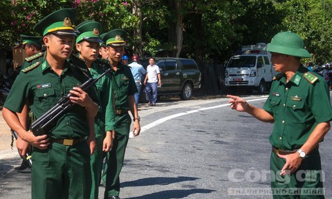 huy dong cho nghiep vu truy bat nhieu gio ke lan tron o deo hai van hinh 8