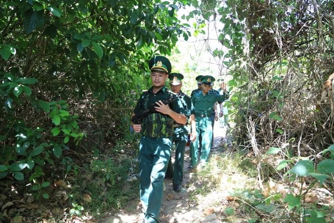 huy dong cho nghiep vu truy bat nhieu gio ke lan tron o deo hai van hinh 4