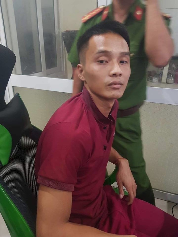 trieu quan su ngu tren noc nha, chay doc duong bien de tron cong an hinh 3