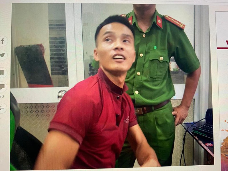 trieu quan su ngu tren noc nha, chay doc duong bien de tron cong an hinh 2