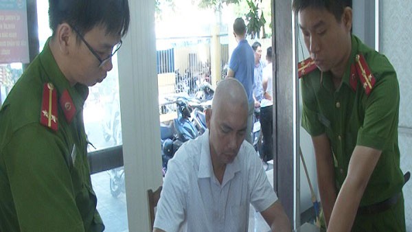 nong 24h: tren nguoi nan nhan vu trong an o dien bien co giay vay no hinh 7