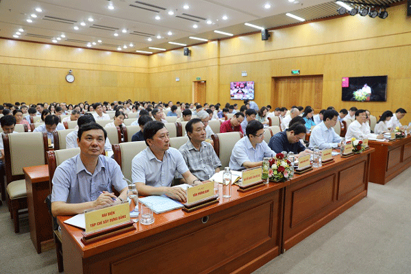 da co hon 1.600 dai hoi bau truc tiep bi thu hinh 2