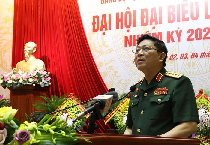 trung tuong phung si tan duoc bau lam bi thu dang uy bo tong tham muu hinh 2