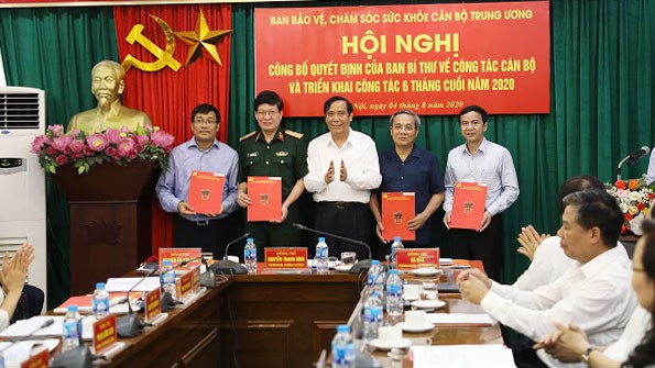 ong nguyen truong son lam pho ban bao ve, cham soc suc khoe can bo tw hinh 1