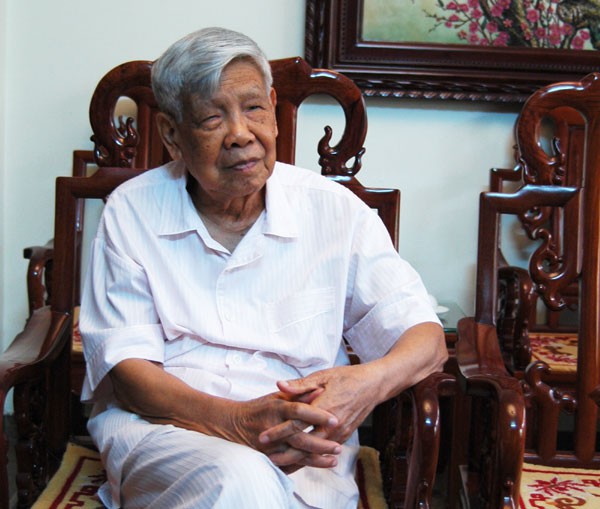 nguyen tong bi thu le kha phieu rat gian di, gan gui, khong quan cach hinh 1