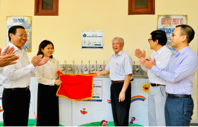 niem vui nuoc sach hoc duong truoc them nam moi tai binh dai, ben tre hinh 1