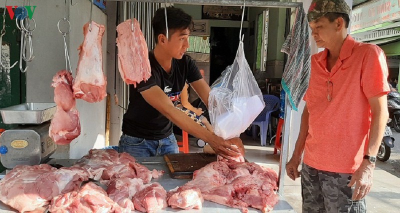 doanh nghiep chan nuoi bat dau giam gia thit lon hinh 1