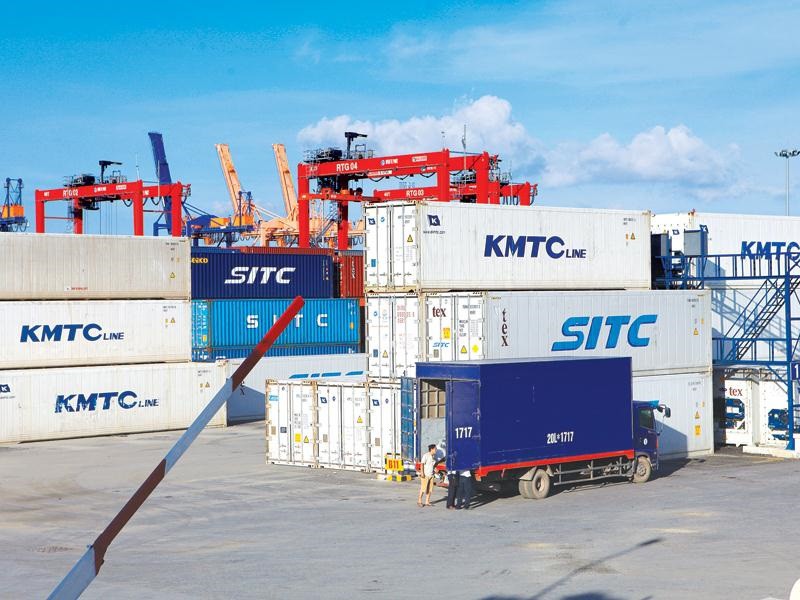 viet nam da can "bom von" ra thi truong de kich thich kinh te? hinh 1