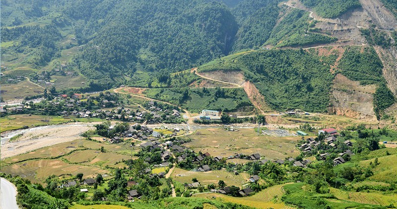 vi dau nhieu nguoi dan tay bac vuot bien sang trung quoc lao dong "chui"? hinh 1