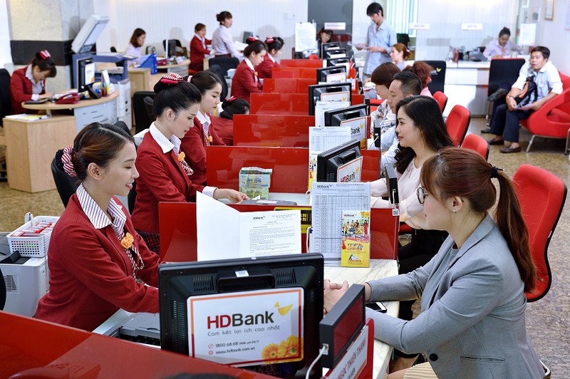 bao cao thuong nien 2019, hdbank dinh huong phat trien "happy digital bank" hinh 1