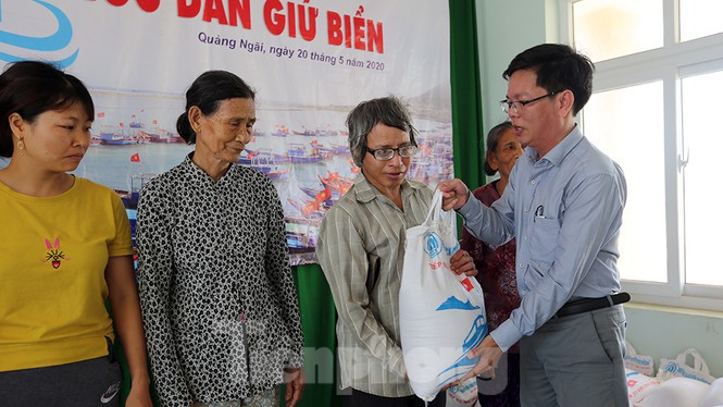 tiep suc ngu dan ly son giu bien hinh 12