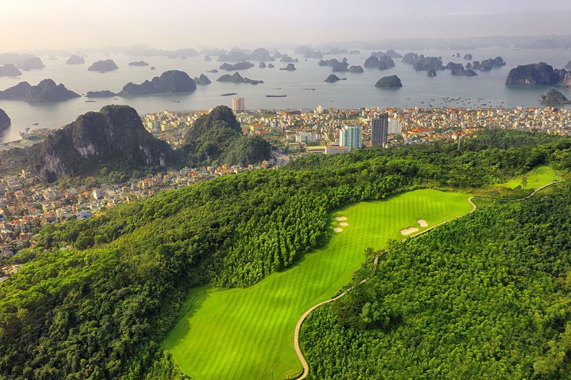 kham pha ha long ca tuoi tho, nhung ban da qua nhung trai nghiem nay? hinh 8