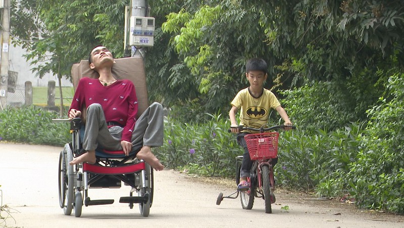 chang trai liet tu chi va cau chuyen ve nghi luc song hinh 2