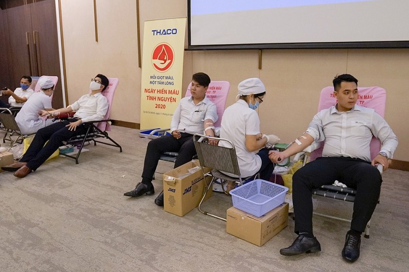 thaco to chuc chuong trinh hien mau nhan dao lan thu 14 tren toan quoc hinh 1
