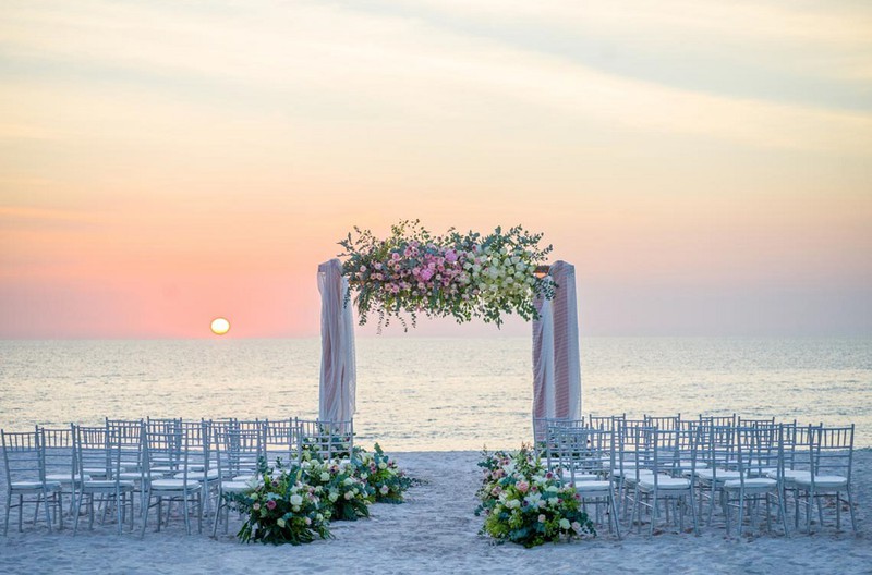 destination wedding: nhung bai bien nen tho cho dam cuoi trong mo hinh 4