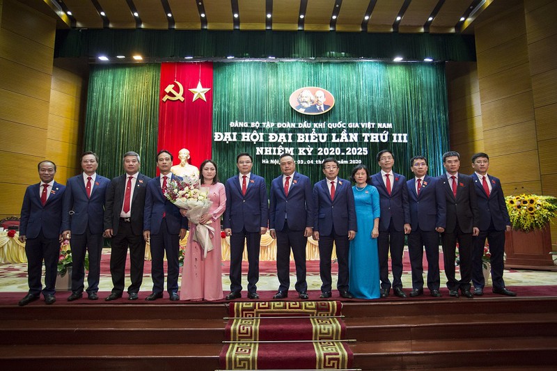 dai hoi dai bieu dang bo pvn nhiem ky 2020-2025 thanh cong tot dep hinh 2