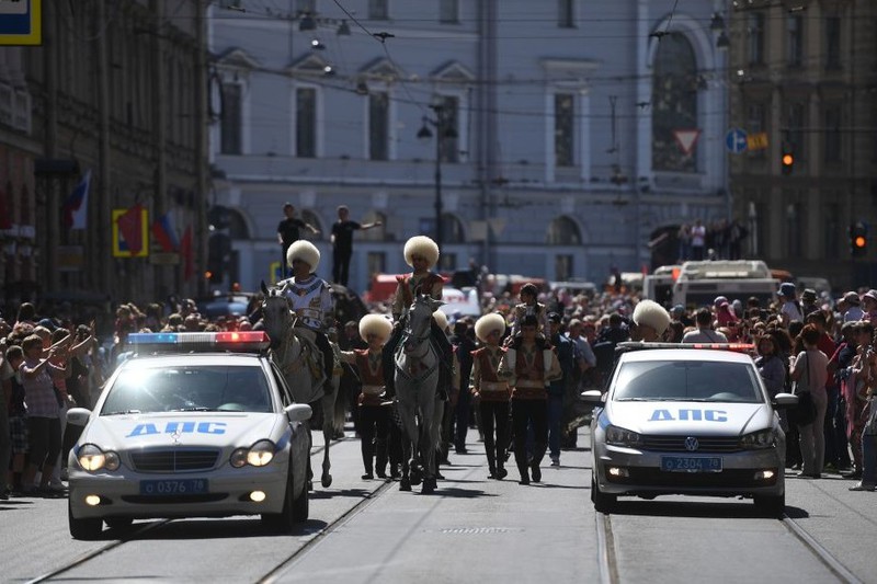 anh: co do saint petersburg (nga) xinh dep ky niem "sinh nhat" thu 315 hinh 5