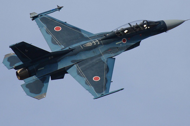 can canh may bay tiem kich san ham nhat ban mitsubishi f-2 hinh 13