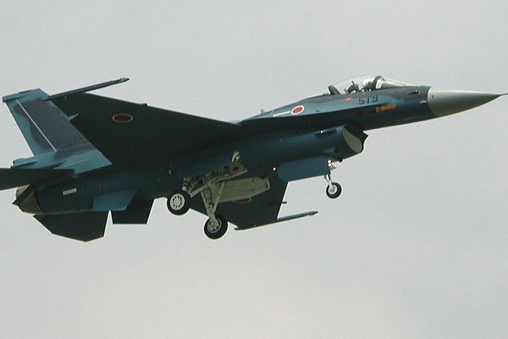 can canh may bay tiem kich san ham nhat ban mitsubishi f-2 hinh 5