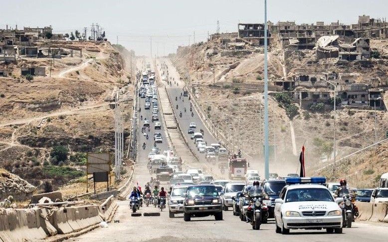 syria thong xe tro lai tuyen duong cao toc noi damascus va aleppo hinh 1