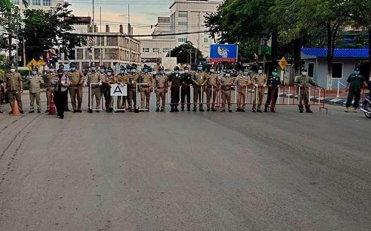 campuchia dung hang rao chong bieu tinh tai khu vuc bien gioi hinh 2