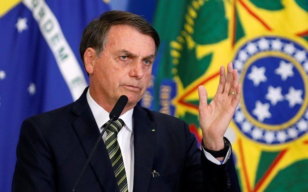 tong thong brazil bolsonaro noi co the da mac covid-19 hinh 1