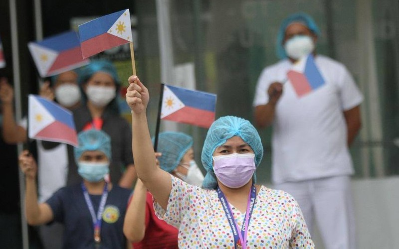 philippines: nam 2020 la nam cua nhan vien y te hinh 1