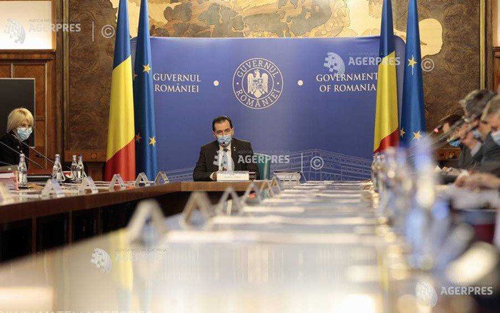 chinh phu romania hop khan khi so ca covid-19 tang cao ky luc hinh 1