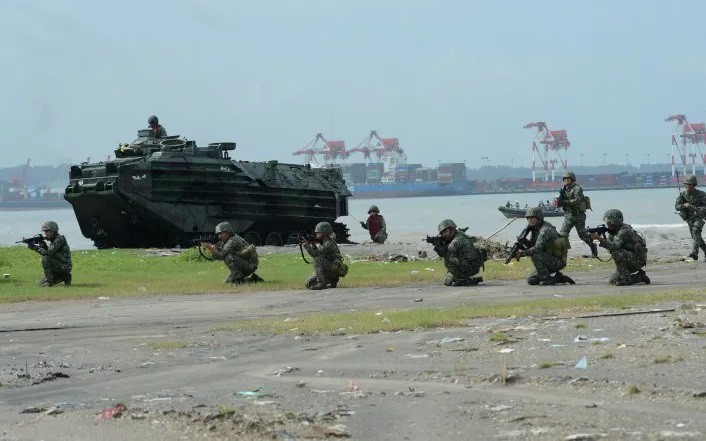 trung quoc co gang lay long philippines trong vu bien dong moi day hinh 1