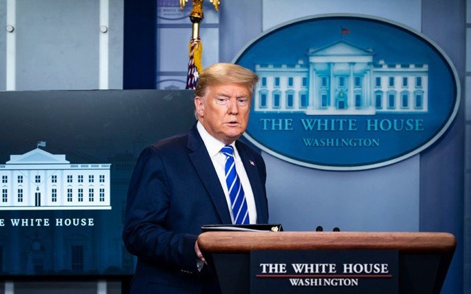 ong trump tuyen bo my se co vaccine ngua covid-19 truoc cuoi nam nay hinh 1