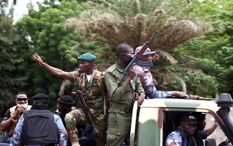 phai doan ecowas dam phan voi luc luong tien hanh binh bien mali hinh 1