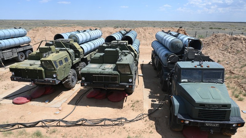 iraq khoi phuc thoa thuan mua s-300 cua nga giua cang thang my-iran hinh 1