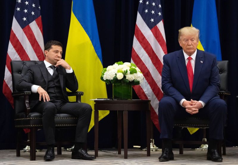 luan toi trump: bang chung dang cong hoa khong hai long viec giu lai vien tro ukraine hinh 1