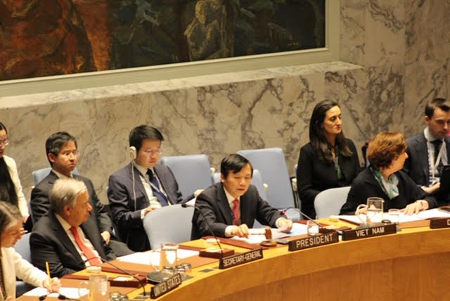 hdba lan dau tien thao luan tang cuong hop tac giua lhq va asean hinh 1