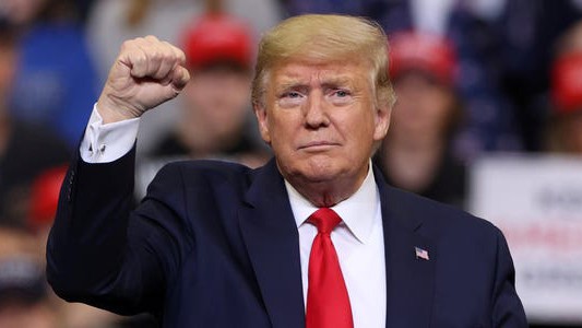 thuong vien tuyen trump vo toi, nhung "phan quyet" cuoi cung la bau cu hinh 1