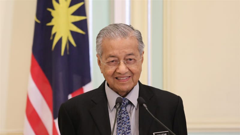 thu tuong malaysia mahathir de don tu chuc hinh 1