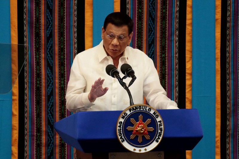 philippines phong toa mot nua dan so de phong dich covid-19 hinh 1