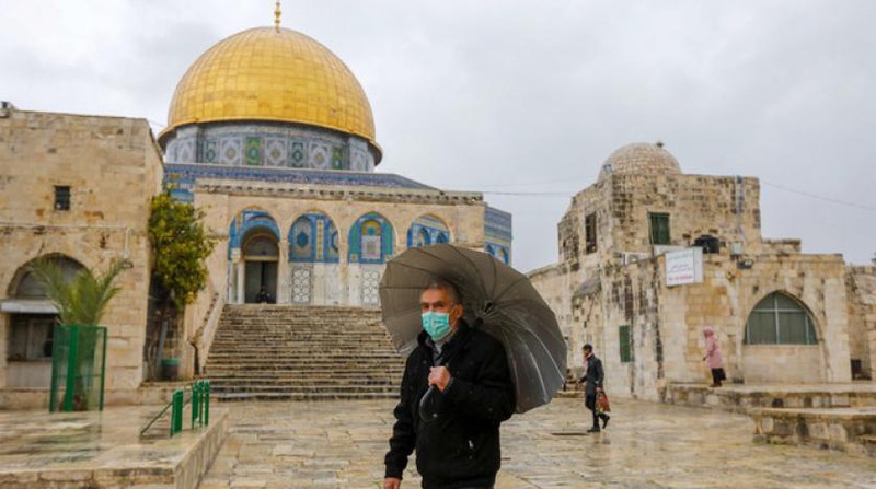 israel dong cua tat ca cac nha tho do lo ngai covid-19 hinh 1