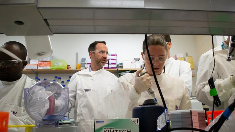 australia chay dua voi thoi gian, nghien cuu vaccine ngua covid-19 hinh 1