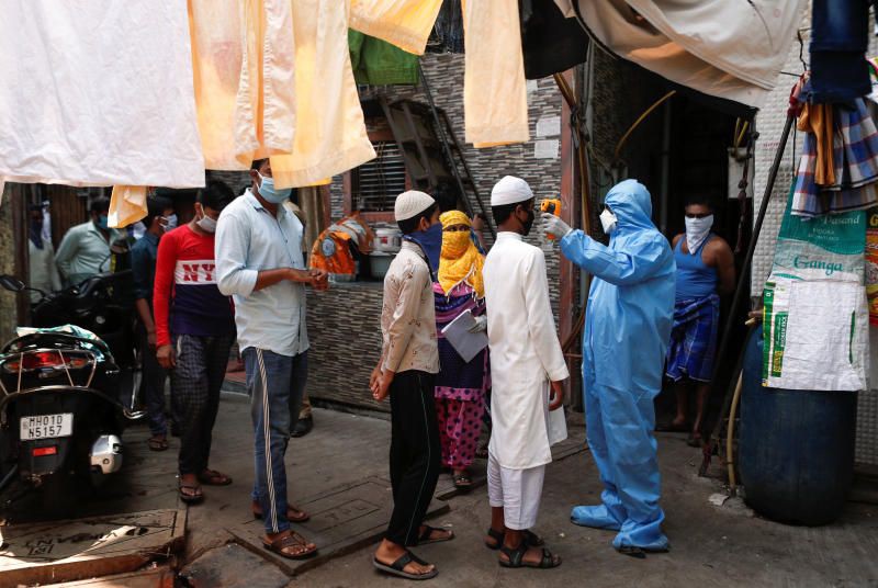 "nhiem vu dharavi": giai cuu khu o chuot lon nhat an do khoi covid-19 hinh 2
