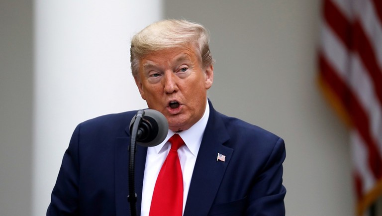 nguoi my mat niem tin vao nhung gi tong thong trump noi ve covid-19 hinh 1