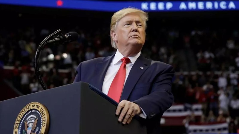 ong trump tim cach gan thuong mai my-trung voi dai dich covid-19? hinh 1