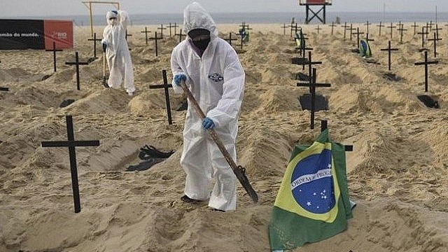 brazil: so ca covid-19 vuot 1 trieu, gan 50.000 nguoi tu vong hinh 1