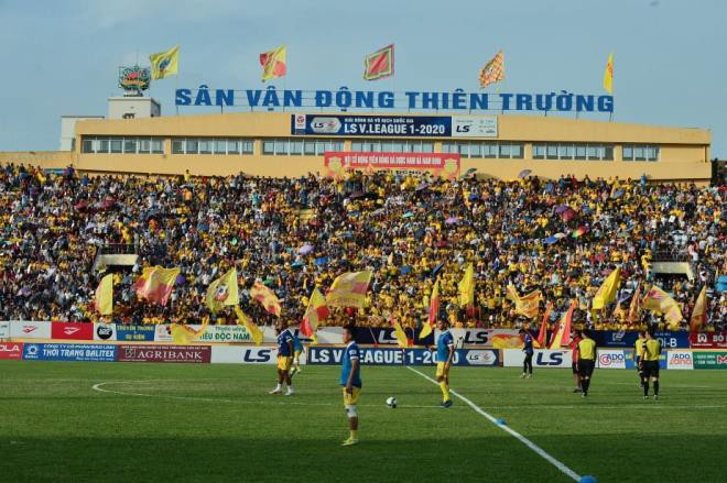 thien truong dong ky luc khi nam dinh da chung ket nguoc voi quang nam hinh 1